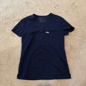 Navy blue Figs Catarina One Pocket scrub top